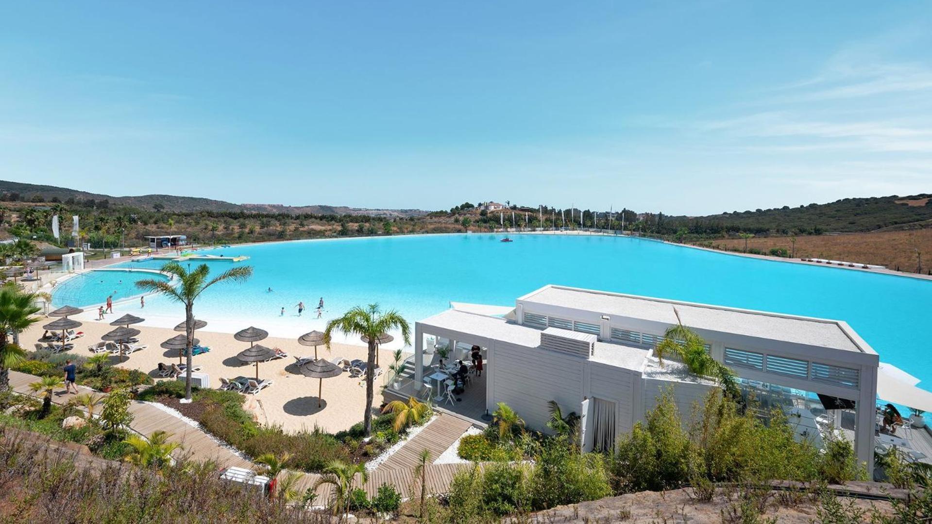 Alcazaba Lagoon 2425 Luxury Private Beach Естепона Екстериор снимка